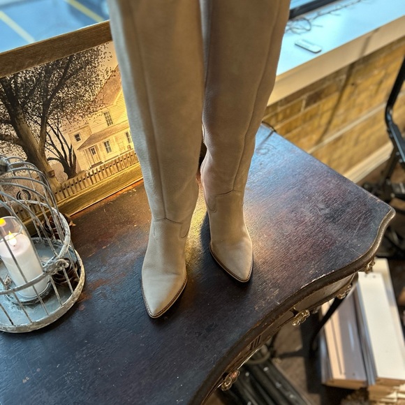 Lucky Brand Real Leather Boots - Picture 4 of 8